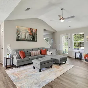 https://modern-and-comfortable-home-for-your-next-stay.top-hotels-in-savannah.com