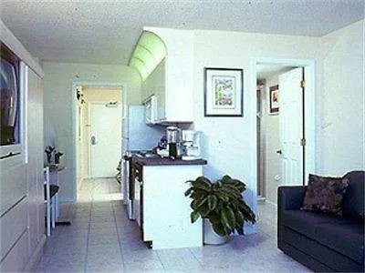 Harbour Beach Resort Studios! Daytona Beach