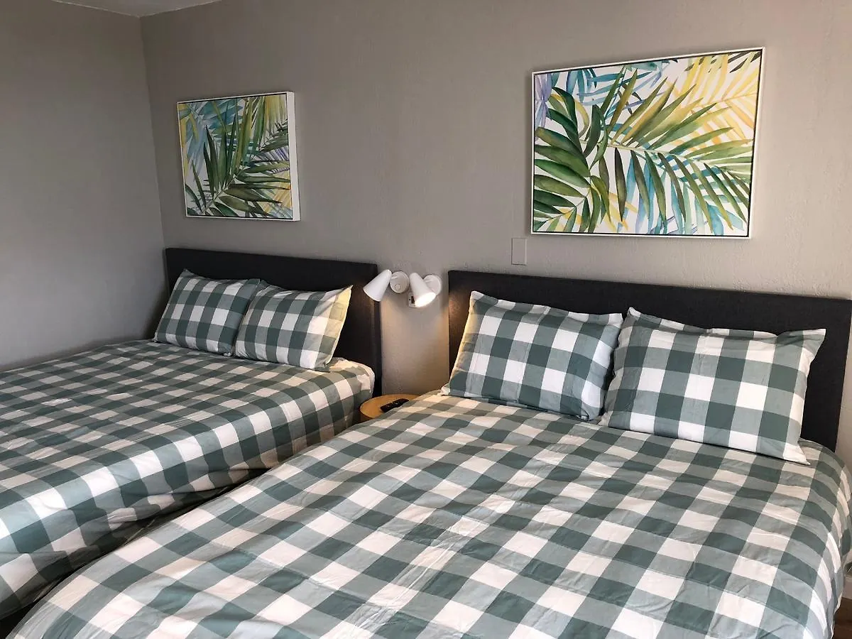 Apartment Harbour Beach Resort Studios! Daytona Beach
