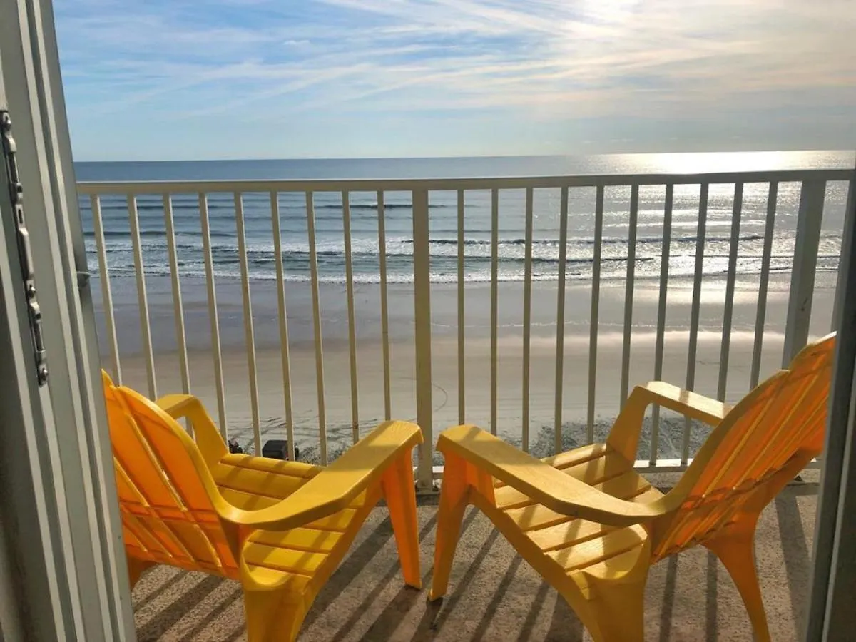 Harbour Beach Resort Studios! Daytona Beach Apartment